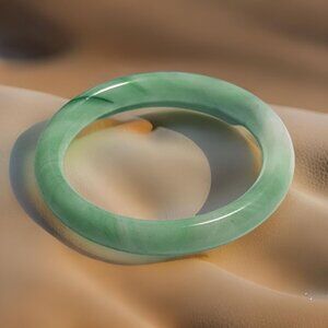 Green Jade Bangle